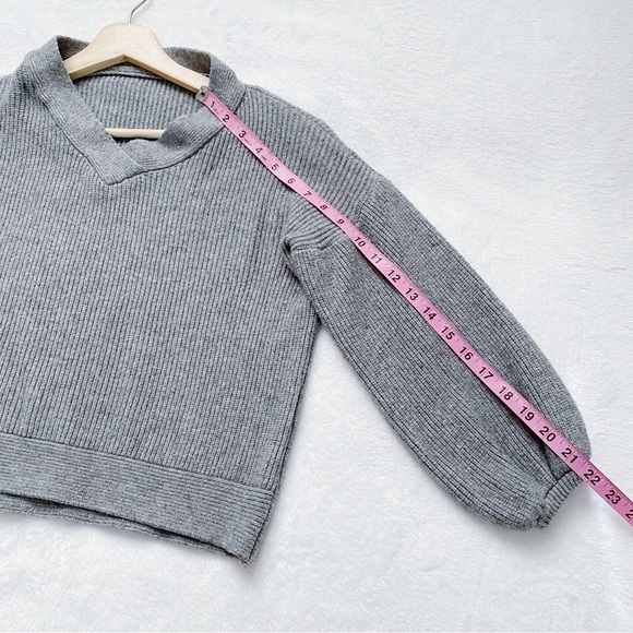 Grey Cropped Sweater with Quarter Inch spiffed Sleeves - Picture 5 of 7